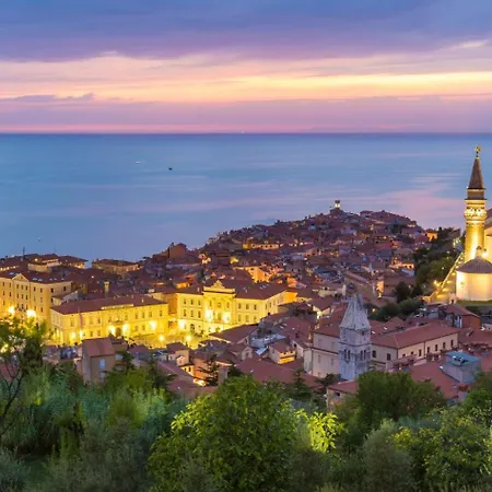 Tartini Exclusive Rooftop Penthouse Piran